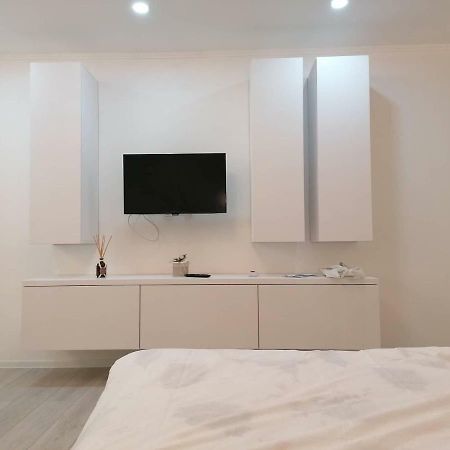 شقة كلوج-نابوكا  في White Studio المظهر الخارجي الصورة